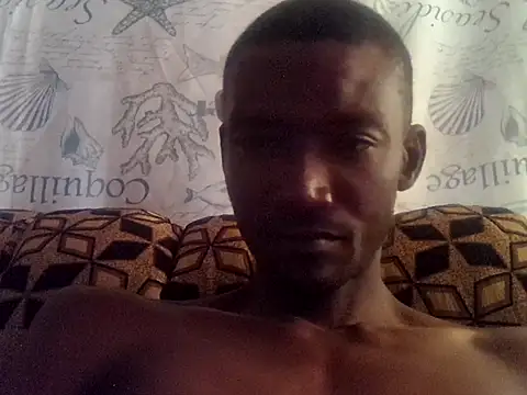 Snapshot of LookingLover34 chatting on November 6, 2025, 8:10 pm LookingLover34 online show from November 6, 2025, 8:10 pm