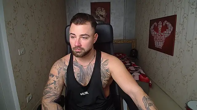 Snapshot of DuncanStone chatting on December 25, 2024, 4:44 am DuncanStone online show from December 25, 2024, 4:44 am