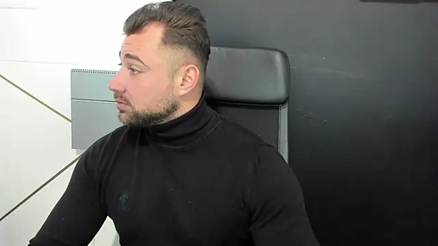 Snapshot of DuncanStone chatting on February 19, 2025, 8:12 am DuncanStone online show from February 19, 2025, 8:12 am