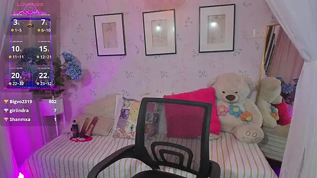 Sooffii 1 online show from December 4, 2024, 10:30 pm