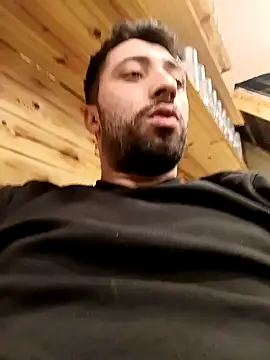 Snapshot of Rakiyy34 chatting on February 1, 2025, 9:21 am Rakiyy34 online show from February 1, 2025, 9:21 am