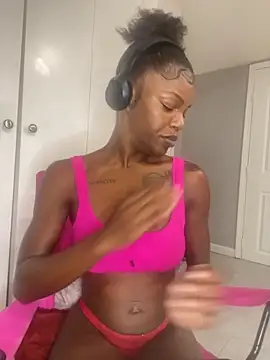 wishwashhy22 online show from October 2, 2025, 4:52 am