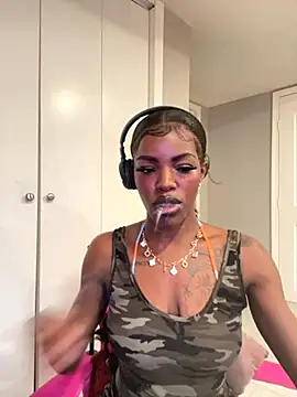 wishwashhy22 online show from October 11, 2025, 7:18 am