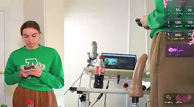 Snapshot of Miss69Ri99 chatting on February 13, 2025, 11:15 pm Miss69Ri99 online show from February 13, 2025, 11:15 pm