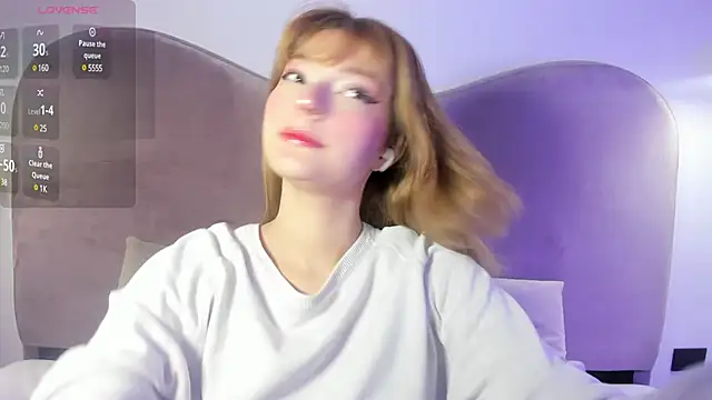 Snapshot of Ania_jones chatting on February 13, 2025, 8:45 pm Ania jones online show from February 13, 2025, 8:45 pm