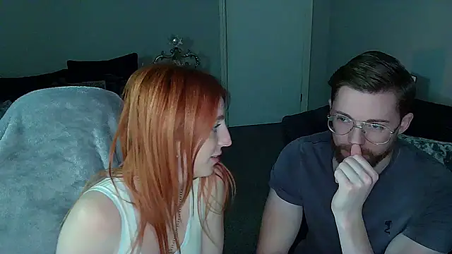 Snapshot of Red_firesquirt chatting on January 18, 2025, 9:13 pm Red firesquirt online show from January 18, 2025, 9:13 pm