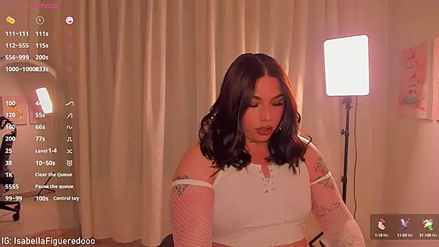 Snapshot of IsabellaFigueredo__ chatting on December 4, 2024, 1:03 am IsabellaFigueredo online show from December 4, 2024, 1:03 am