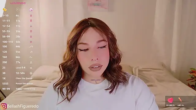 Snapshot of IsabellaFigueredo__ chatting on February 17, 2025, 7:26 am IsabellaFigueredo online show from February 17, 2025, 7:26 am