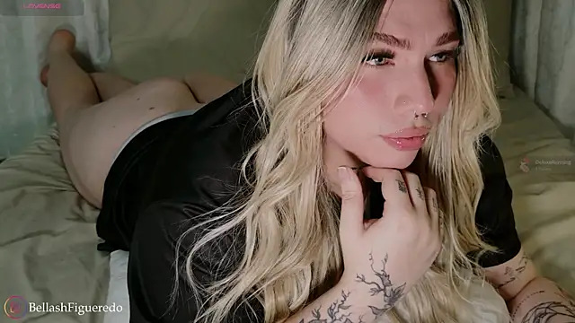 Snapshot of IsabellaFigueredo__ chatting on October 29, 2025, 7:54 am IsabellaFigueredo online show from October 29, 2025, 7:54 am