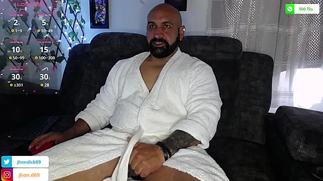 Snapshot of JD-69 chatting on December 14, 2024, 5:03 pm JD-69 online show from December 14, 2024, 5:03 pm