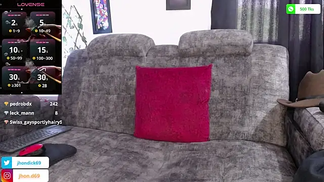 Snapshot of JD-69 chatting on March 1, 2025, 5:27 pm JD-69 online show from March 1, 2025, 5:27 pm