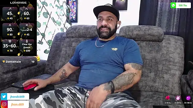 Snapshot of JD-69 chatting on March 21, 2025, 3:13 pm JD-69 online show from March 21, 2025, 3:13 pm