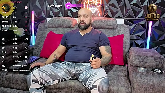 Snapshot of JD-69 chatting on September 26, 2025, 8:24 pm JD-69 online show from September 26, 2025, 8:24 pm