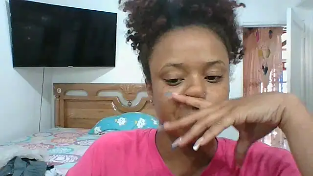 Snapshot of Eylend_Lisboa chatting on January 15, 2025, 9:30 pm Eylend Lisboa online show from January 15, 2025, 9:30 pm