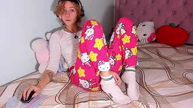 Snapshot of any_21hot chatting on January 5, 2025, 7:49 pm any 21hot online show from January 5, 2025, 7:49 pm