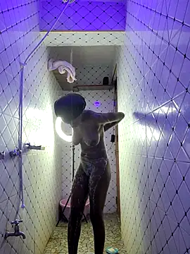 Snapshot of Enkarxx chatting on February 19, 2025, 7:38 pm Enkarxx online show from February 19, 2025, 7:38 pm