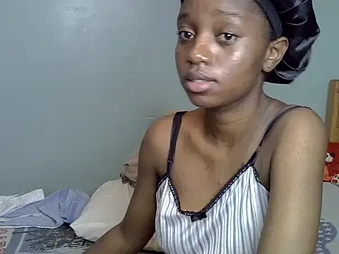 Snapshot of Enkarxx chatting on March 10, 2025, 6:27 am Enkarxx online show from March 10, 2025, 6:27 am