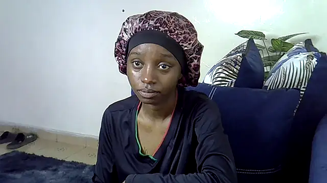 Snapshot of Enkarxx chatting on November 5, 2025, 10:37 am Enkarxx online show from November 5, 2025, 10:37 am