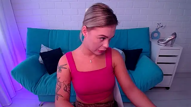 RikaRaily online show from September 21, 2025, 6:48 am