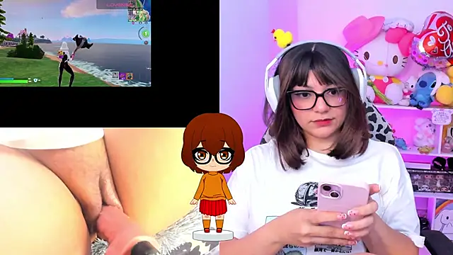 Snapshot of cinna_monroll chatting on October 8, 2025, 3:04 am cinna monroll online show from October 8, 2025, 3:04 am