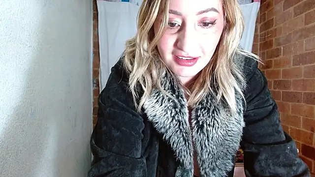 Snapshot of rashellroses22 chatting on December 30, 2024, 10:23 pm rashellroses22 online show from December 30, 2024, 10:23 pm