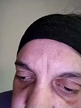 Snapshot of BustyBabyOfficial chatting on March 10, 2025, 3:30 pm BustyBabyOfficial online show from March 10, 2025, 3:30 pm