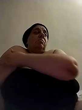 Snapshot of BustyBabyOfficial chatting on October 15, 2025, 3:45 pm BustyBabyOfficial online show from October 15, 2025, 3:45 pm