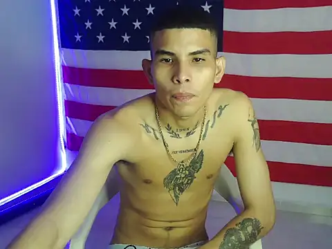 Snapshot of hot_king20 chatting on October 28, 2025, 9:50 pm hot king20 online show from October 28, 2025, 9:50 pm