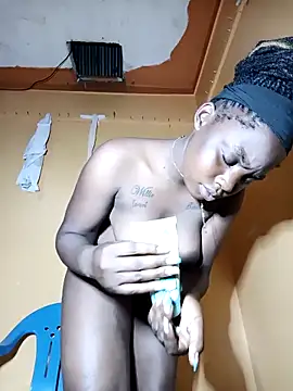 Snapshot of booty_big chatting on September 10, 2025, 1:33 pm booty big online show from September 10, 2025, 1:33 pm