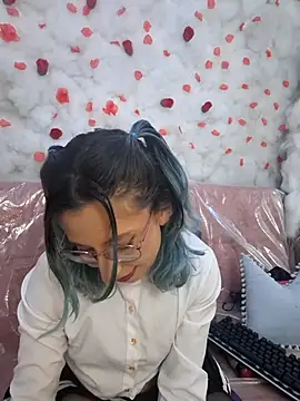 Snapshot of SkarletJhonson_ chatting on September 25, 2025, 7:34 am SkarletJhonson  online show from September 25, 2025, 7:34 am