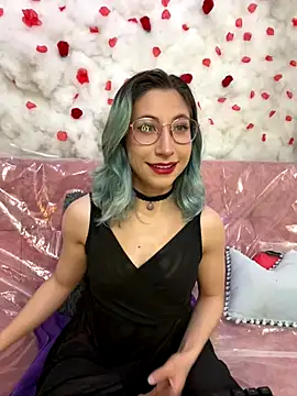 Snapshot of SkarletJhonson_ chatting on September 27, 2025, 7:24 am SkarletJhonson  online show from September 27, 2025, 7:24 am
