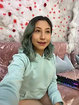Snapshot of SkarletJhonson_ chatting on October 9, 2025, 2:26 pm SkarletJhonson  online show from October 9, 2025, 2:26 pm