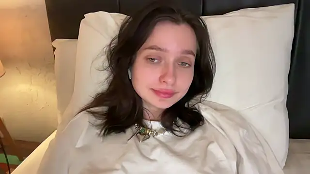 Snapshot of _liatris_ chatting on January 10, 2025, 4:51 pm liatris online show from January 10, 2025, 4:51 pm