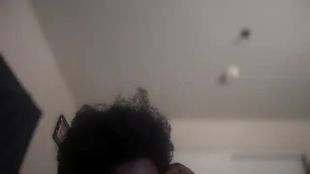 Snapshot of Yagurl__west chatting on February 25, 2025, 4:31 pm Yagurl west online show from February 25, 2025, 4:31 pm