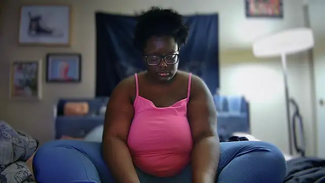 Snapshot of Yagurl__west chatting on March 9, 2025, 2:29 am Yagurl west online show from March 9, 2025, 2:29 am