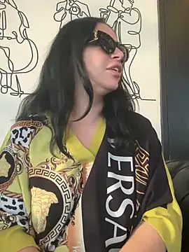 Snapshot of Chloe_Ricci chatting on December 14, 2024, 1:59 pm Chloe Ricci online show from December 14, 2024, 1:59 pm