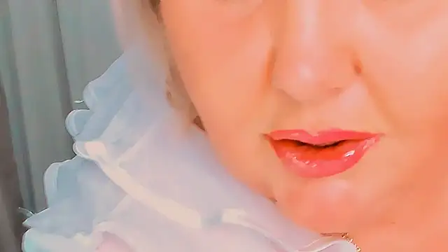 Snapshot of BIGTITSBBW chatting on December 25, 2024, 2:45 pm BIGTITSBBW online show from December 25, 2024, 2:45 pm