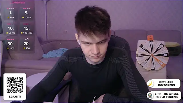 Snapshot of dantebigboi300 chatting on December 10, 2024, 5:22 pm dantebigboi300 online show from December 10, 2024, 5:22 pm