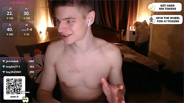 Snapshot of dantebigboi300 chatting on February 3, 2025, 9:07 pm dantebigboi300 online show from February 3, 2025, 9:07 pm