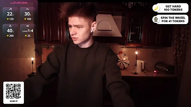 Snapshot of dantebigboi300 chatting on March 1, 2025, 8:31 pm dantebigboi300 online show from March 1, 2025, 8:31 pm