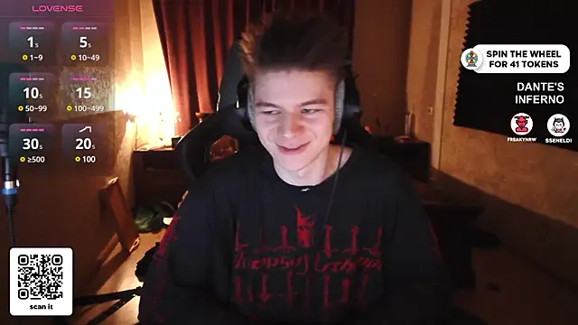 Snapshot of dantebigboi300 chatting on March 7, 2025, 12:15 am dantebigboi300 online show from March 7, 2025, 12:15 am