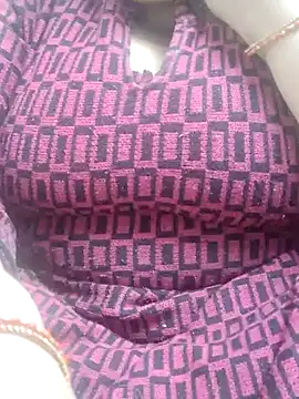 Snapshot of Seema_99 chatting on December 31, 2024, 9:53 am Seema 99 online show from December 31, 2024, 9:53 am