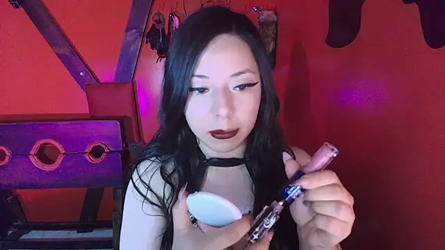 Snapshot of HannaCarrter chatting on September 10, 2025, 12:05 pm HannaCarrter online show from September 10, 2025, 12:05 pm