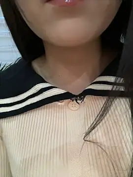 Snapshot of Asia-Lynn chatting on March 22, 2025, 11:11 am Asia-Lynn online show from March 22, 2025, 11:11 am