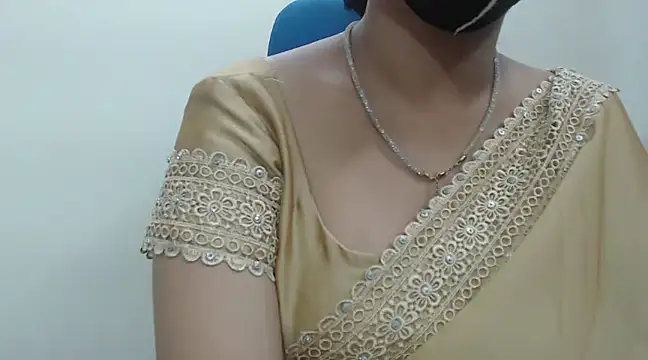 Snapshot of Lovely_Siri_23 chatting on January 25, 2025, 11:02 am Lovely Siri 23 online show from January 25, 2025, 11:02 am