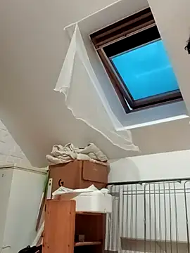 Snapshot of JOHANNA9MOI02 chatting on September 24, 2025, 5:49 pm JOHANNA9MOI02 online show from September 24, 2025, 5:49 pm