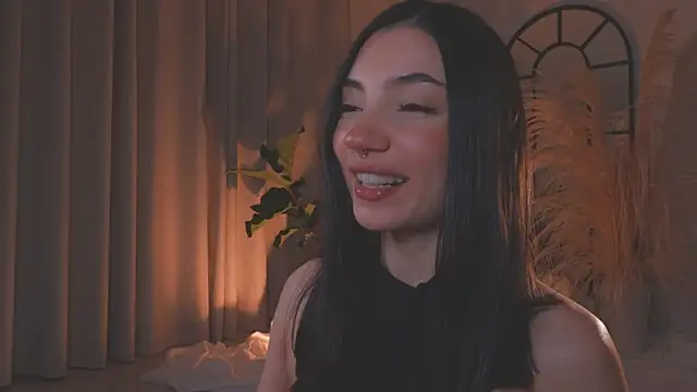 Snapshot of AmyArmstrong chatting on September 20, 2025, 12:22 am AmyArmstrong online show from September 20, 2025, 12:22 am
