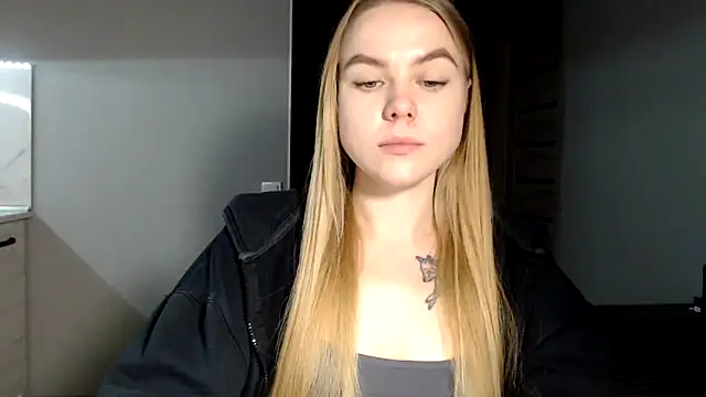 Snapshot of Sunbeam_ chatting on February 17, 2025, 10:14 pm Sunbeam online show from February 17, 2025, 10:14 pm