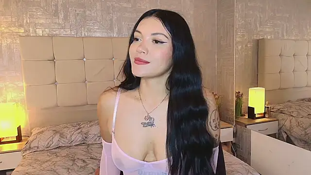 Snapshot of Baby_Venuss chatting on January 13, 2025, 9:41 am Baby Venuss online show from January 13, 2025, 9:41 am