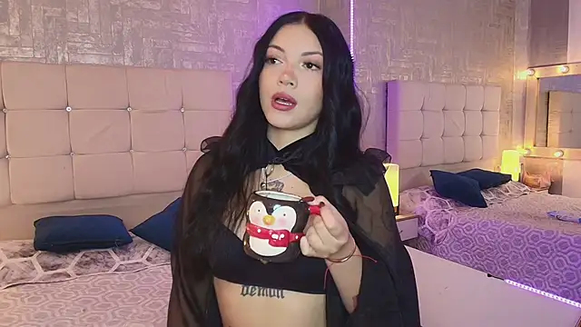 Snapshot of Baby_Venuss chatting on February 10, 2025, 3:46 am Baby Venuss online show from February 10, 2025, 3:46 am